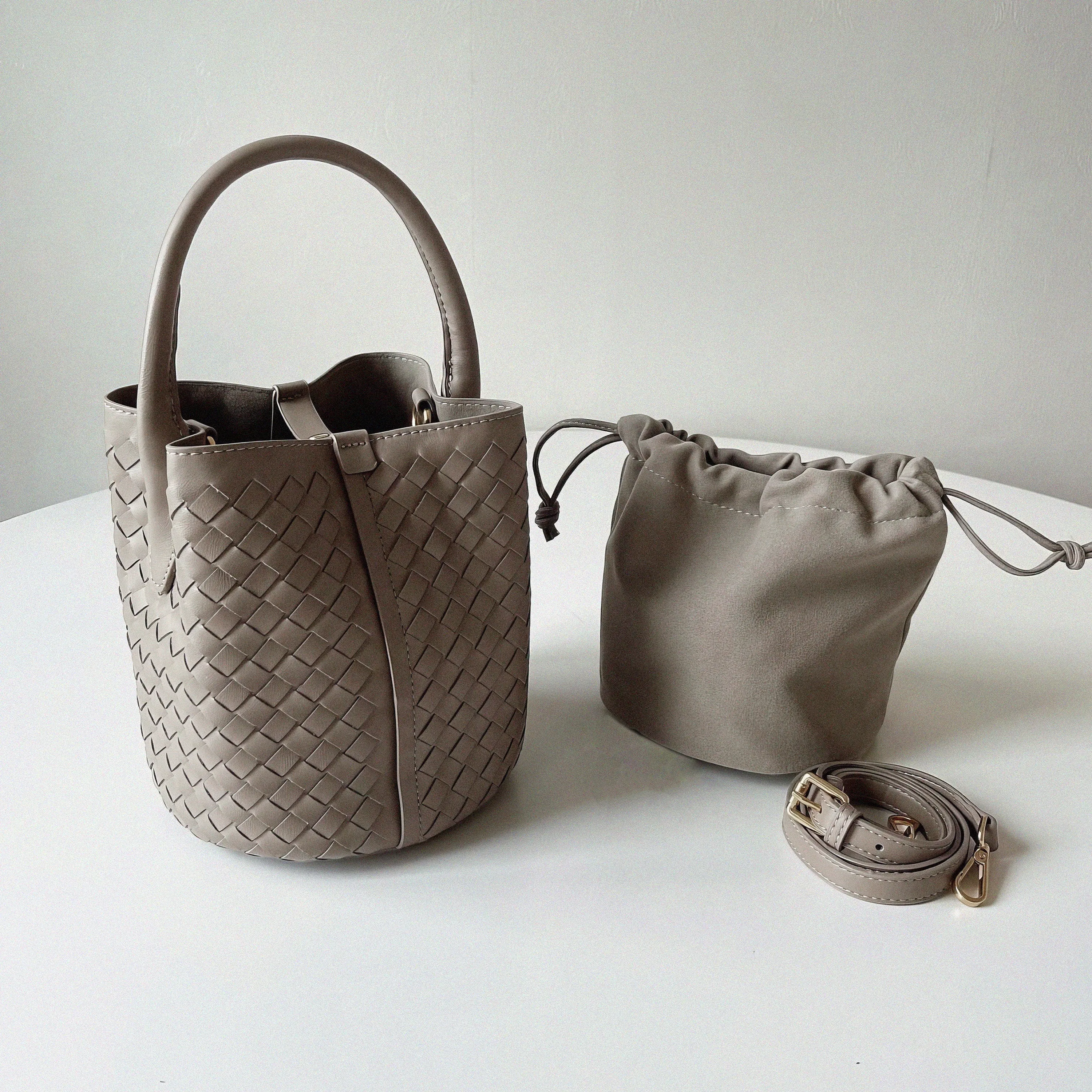 Small Woven Leather Tote Bag Classic Bucket Bag Shoulder Bag