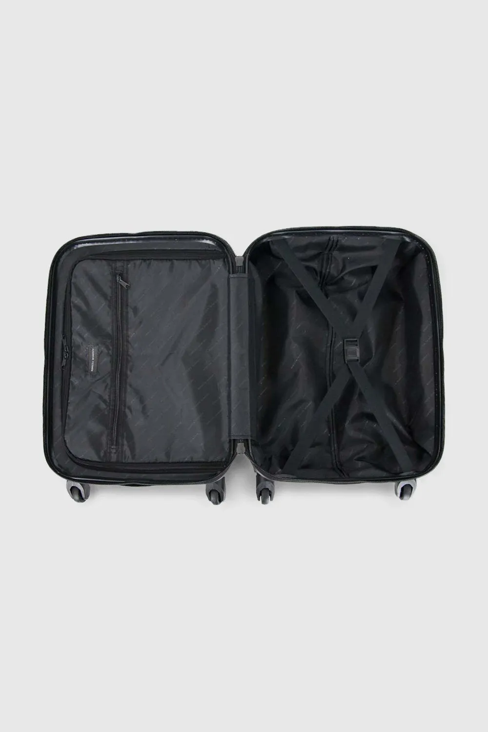 Stud Hardside Spinner Luggage 28"